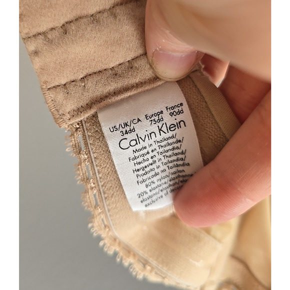 Calvin Klein Ivory Full Coverage Strapless Underwire Push Up Bra Size 34DD - Picture 4 of 4